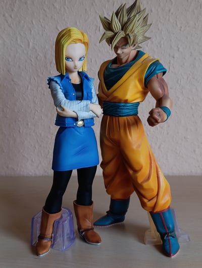 18 Standing side by side with Goku  · Android C 18 (Android Fear) - Dragon Ball Z - Ichibansho