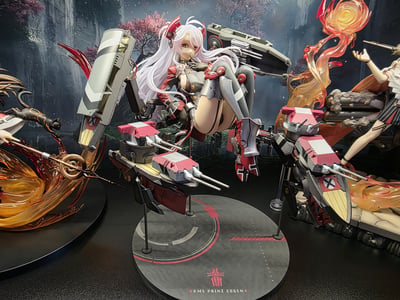 Azur Lane - Prinz Eugen - Iron Blood · Prinz Eugen - Azur Lane - Figur 1/7 par Alter (Réédition)