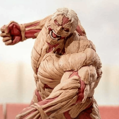 Reiner Braun - Armored Titan - GigantiX - Sega