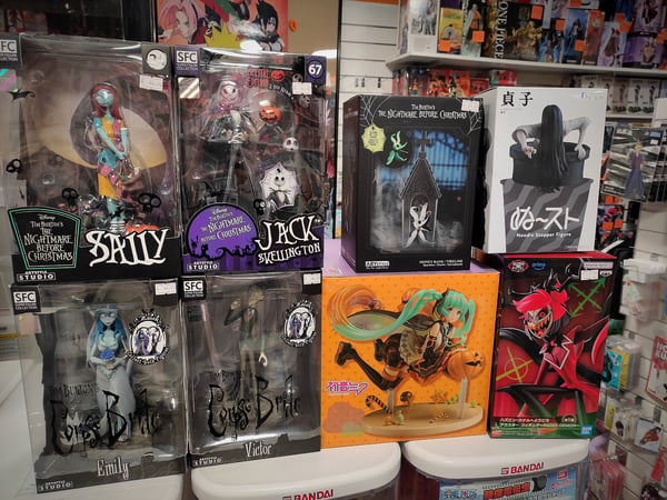 Figuren passend zu Halloween jetzt im Figuya Store Dresden