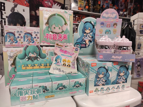 Miku Hatsune Blindboxen im Store Dresden