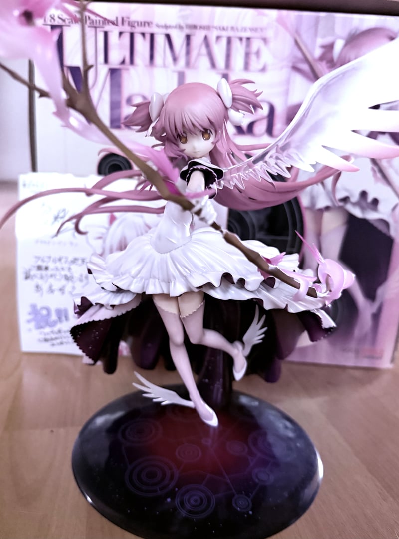 Ultimate Madoka Kaname 1/8 scale figure mit OVP