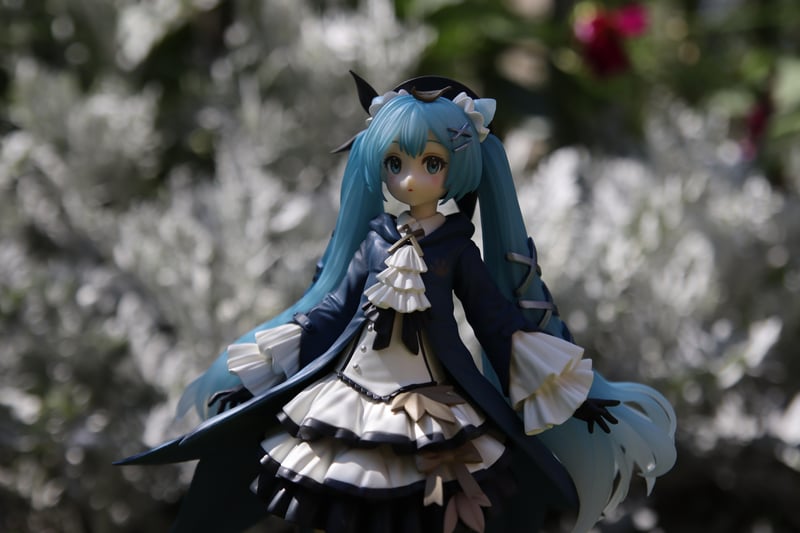 Miku in a silver lining