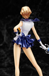 Sailor Uranus - Crystal Version - Figuarts ZERO - 8