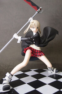 Maka Albarn mit Soul Eater Evans - Medicom Toy - 8